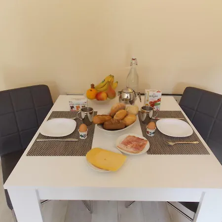 Bed & Breakfast Jisp 住宿加早餐酒店